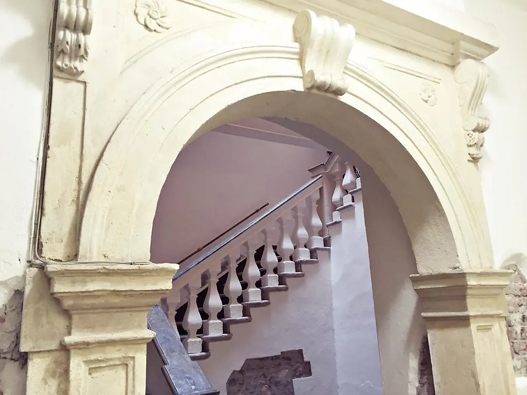 Wallace Luxury Home Verona